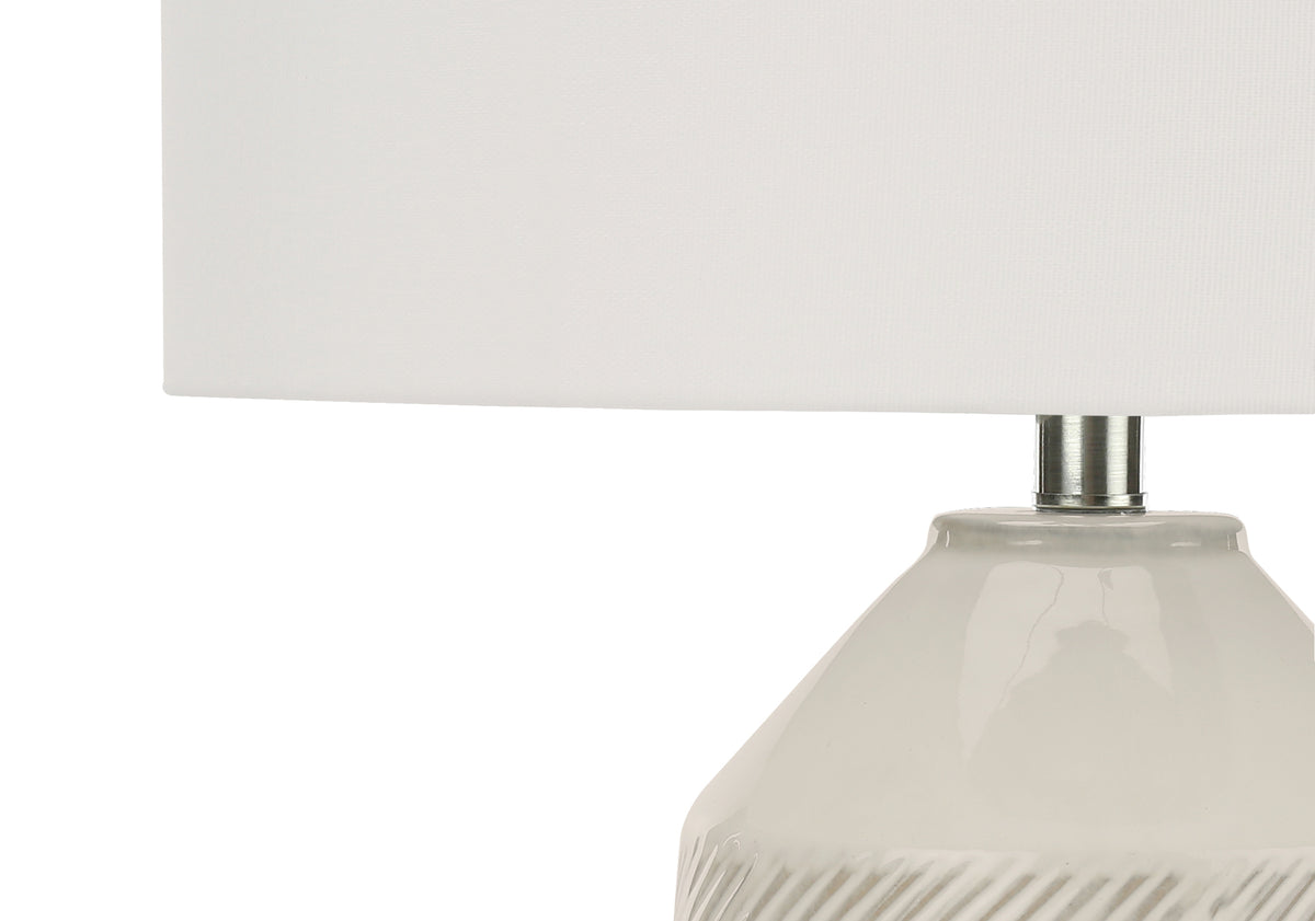 Monarch Specialties I 9613 — vue 4